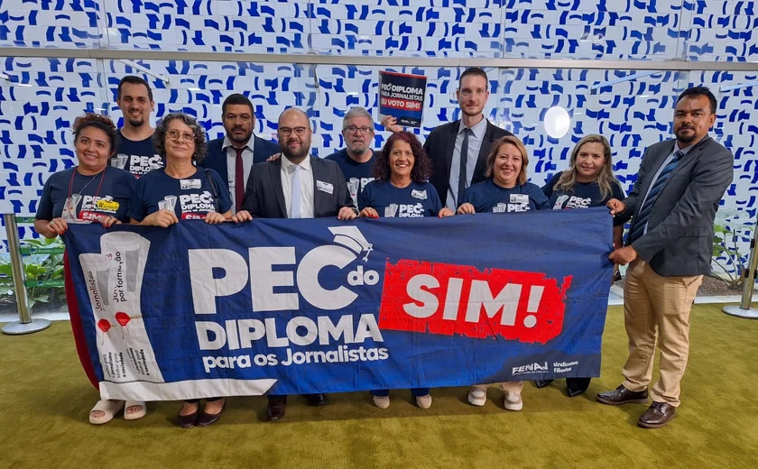 Jornalistas voltam ao Congresso por apoio à PEC do Diploma