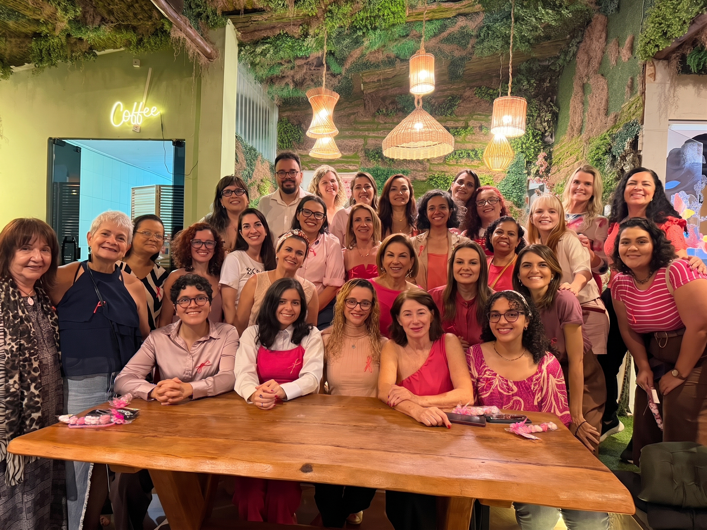 Comissão de Mulheres do Sindjornal realiza evento sobre Outubro Rosa